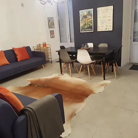 Pyrennees Garden Ski Retreat Apartment